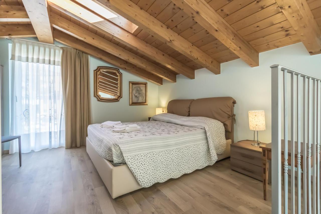 Apartment Rebecca - Tremezzina Mezzegra Ngoại thất bức ảnh